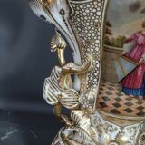Vase de mariage porcelaine Vieux Paris vers 1830-1850 42x42 cm.