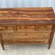 Commode en noyer