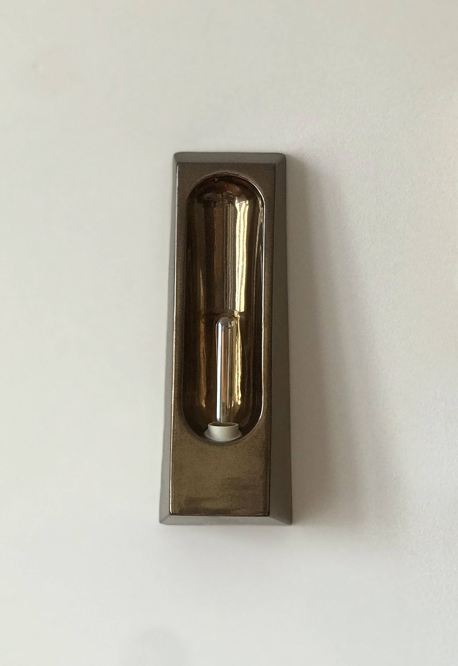 Bronze alcove wall light - violaine d'harcourt