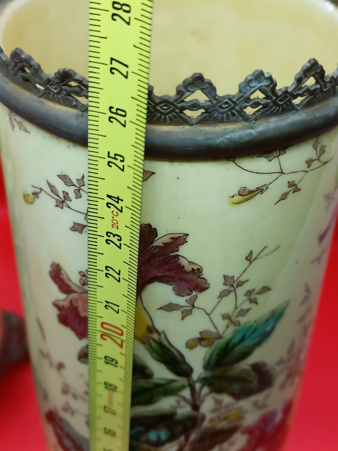 Pair of vases, bronze frame, Lunéville earthenware