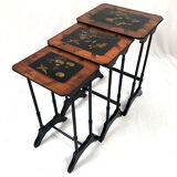 Series of three nesting tables, lacquer decorated with trendy birds and marquetry. circa 1900
