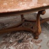Oval coffee table