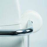 Dutch design Rob Eckhardt chaise longue white leather tubular steel, 1980s