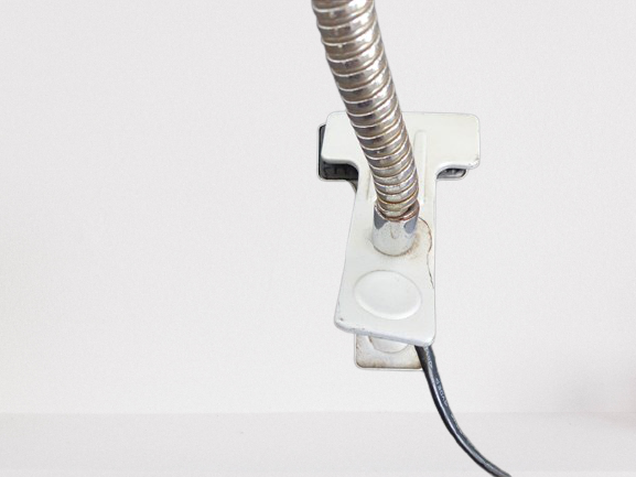 Lampe de bureau flexible style industriel
