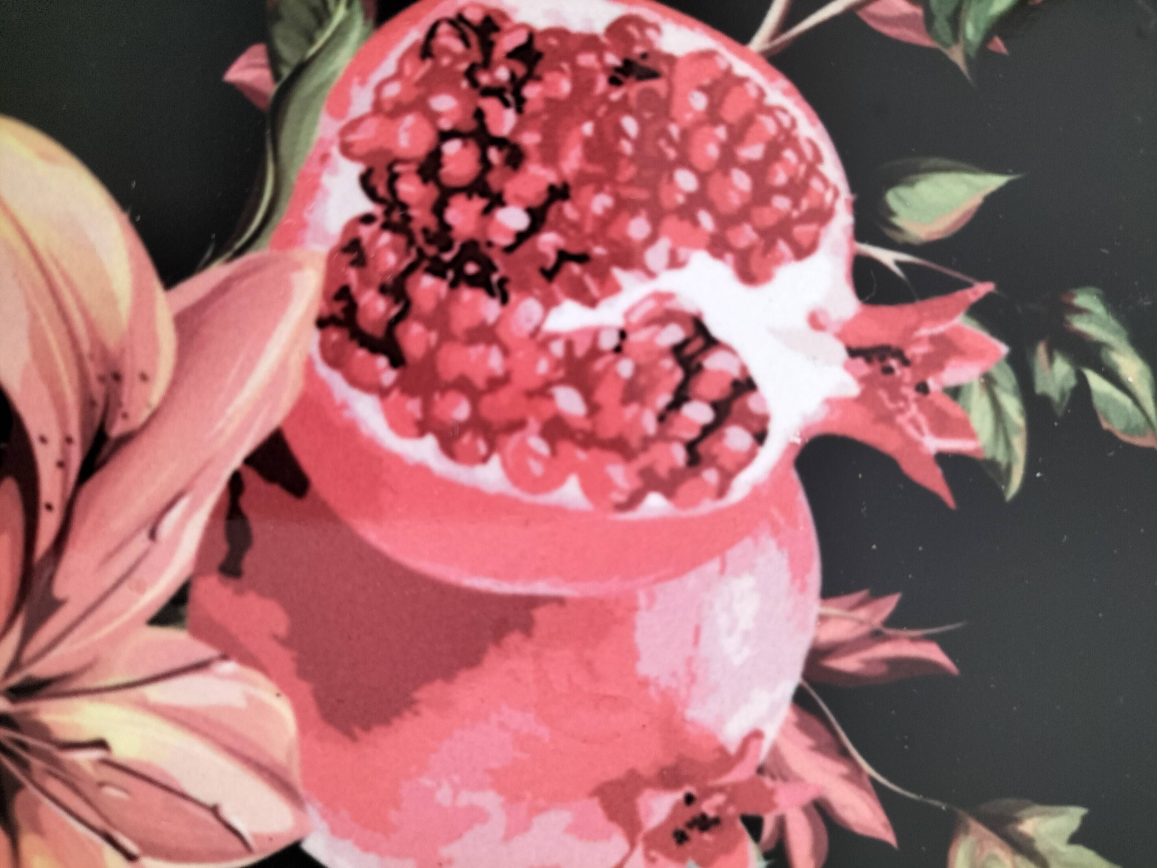4 Orval coasters – Exotic decor with parrots and pomegranates