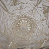 Vase motif flowers