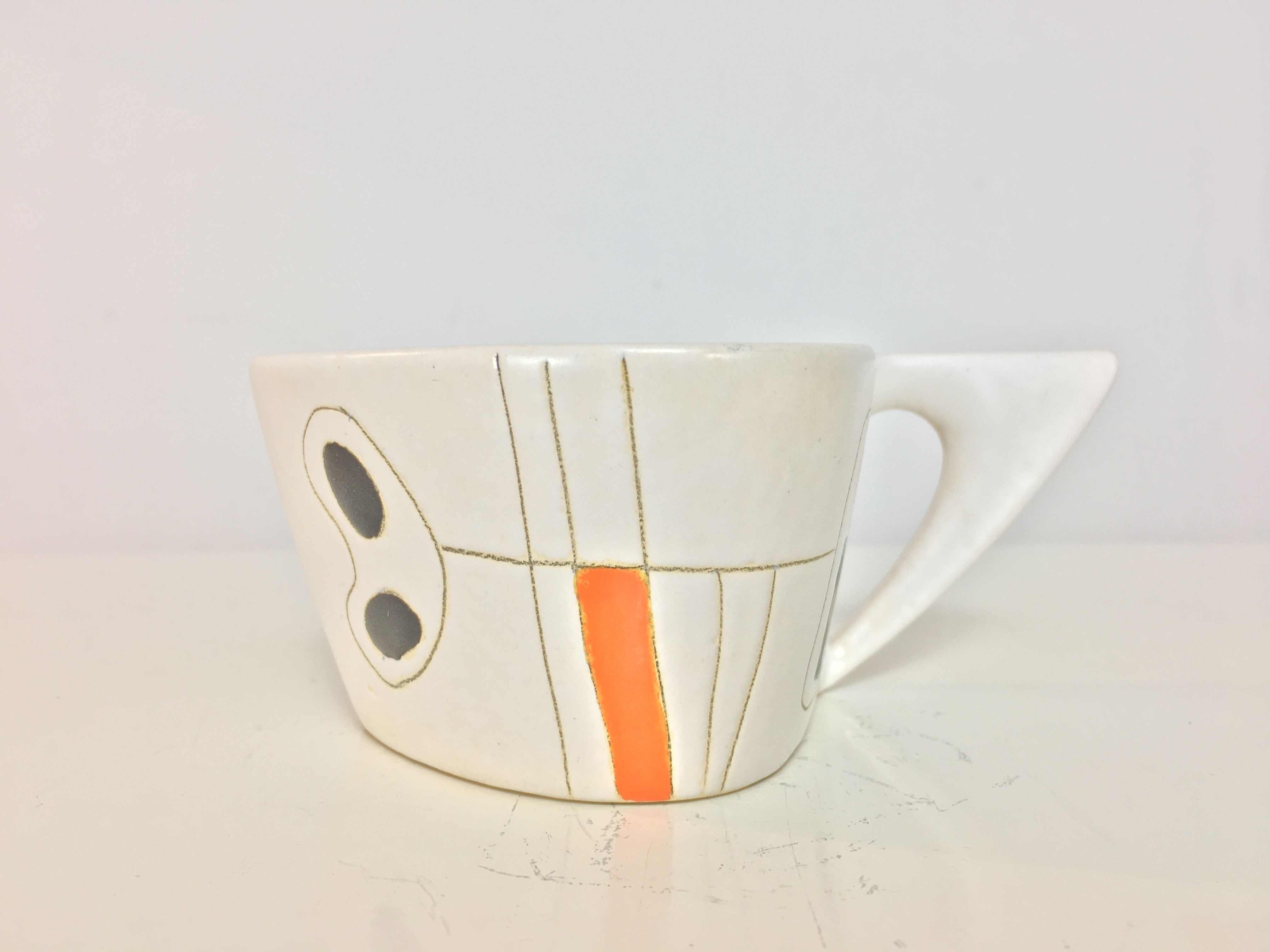Orlando asymmetric ceramics from the 1950s Vallauris