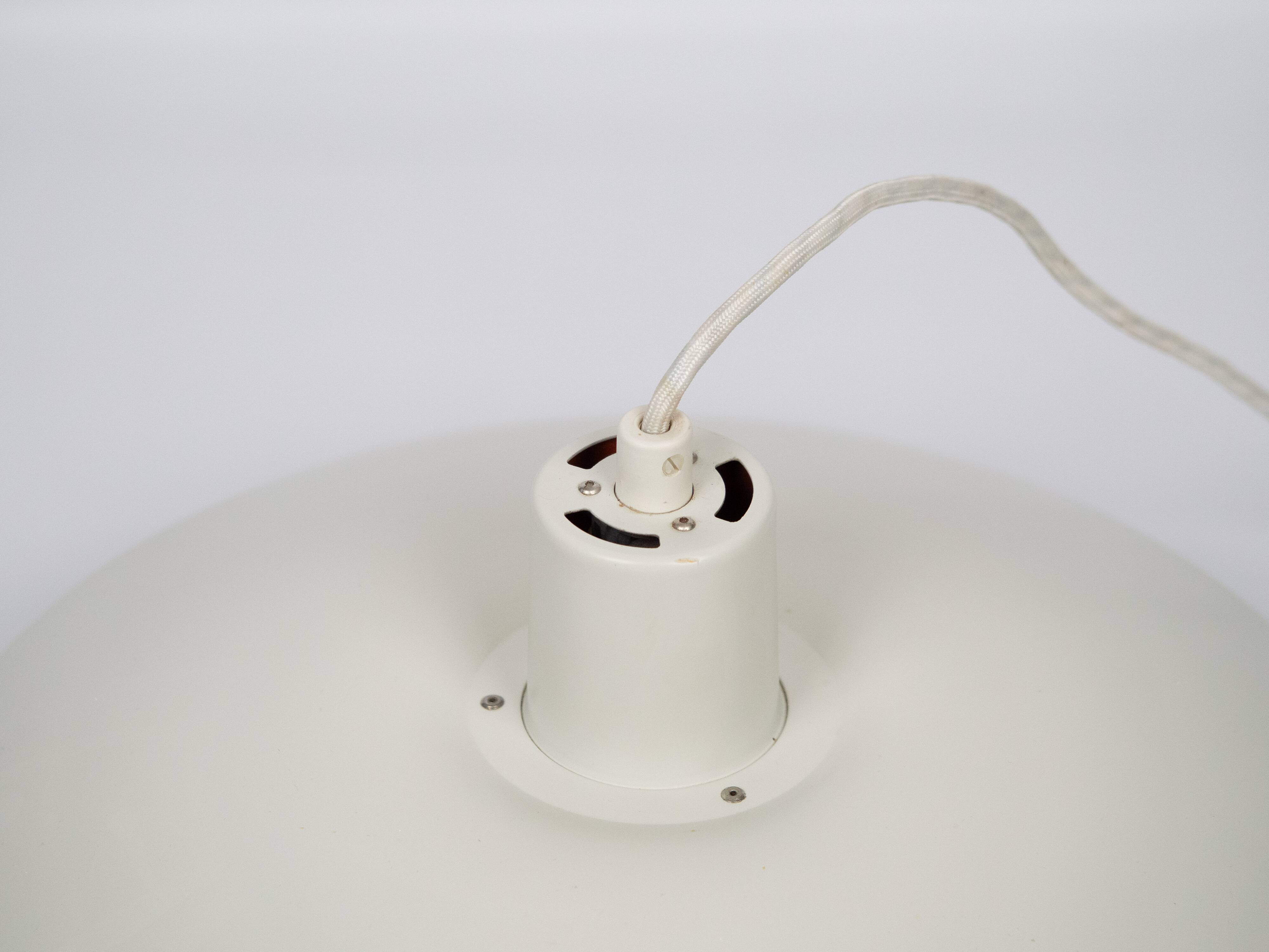 Suspension danoise PH 4/3 par Poul Henningsen, Louis Poulsen, 1966