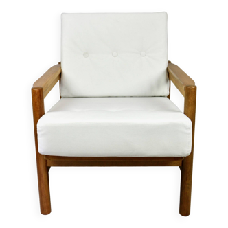 Vintage Armchair in White Ivory, 1970s