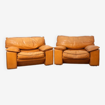 Pair of vintage 70's armchairs in beige leather design ferruccio brunati