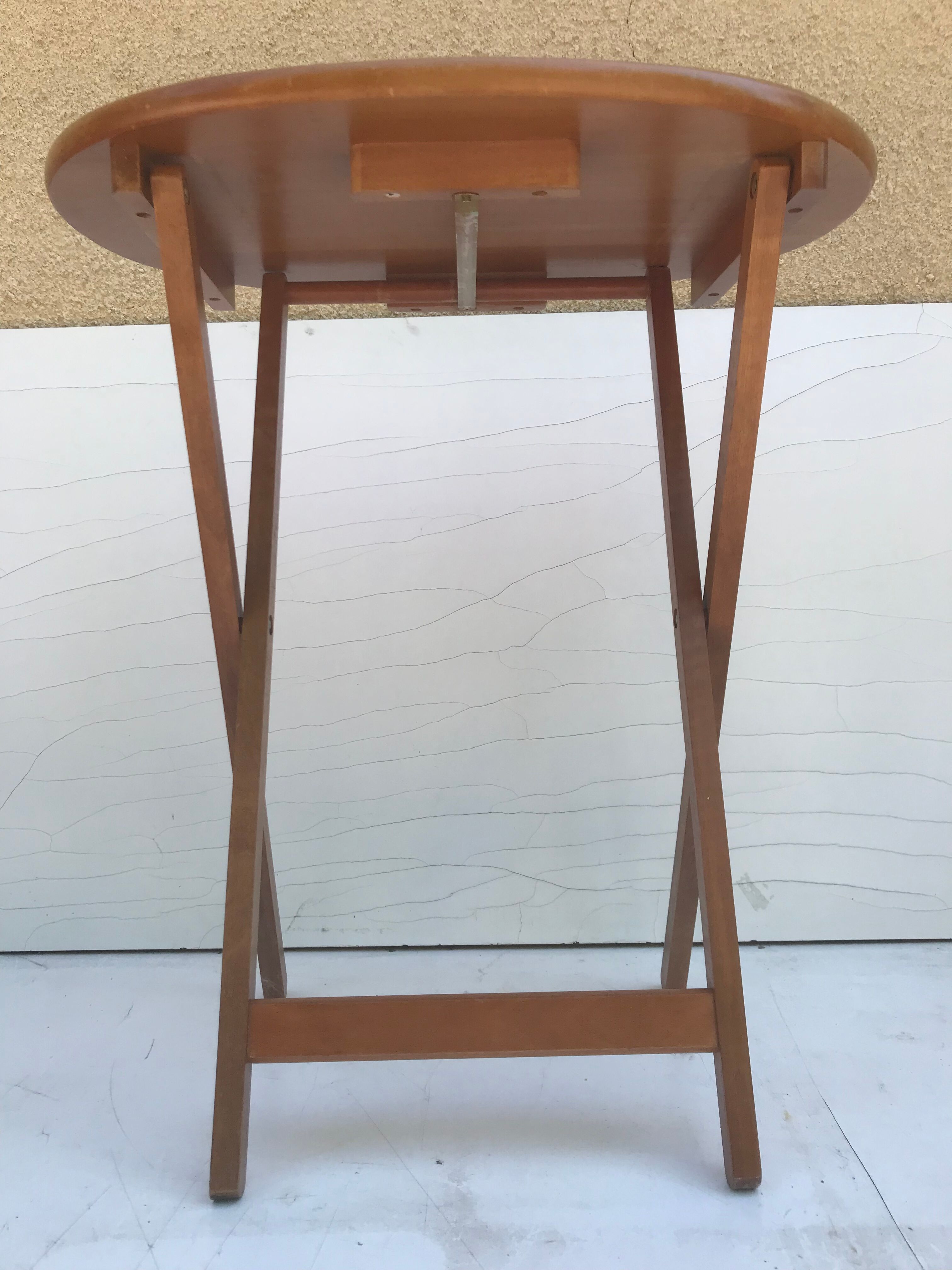 Paire de tables pliantes