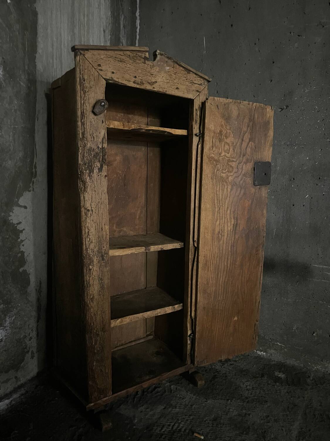 18th century rustic cabinet, Spanish folk art
