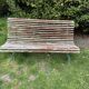Banc de jardin parisien ancien en fer forgé et bois