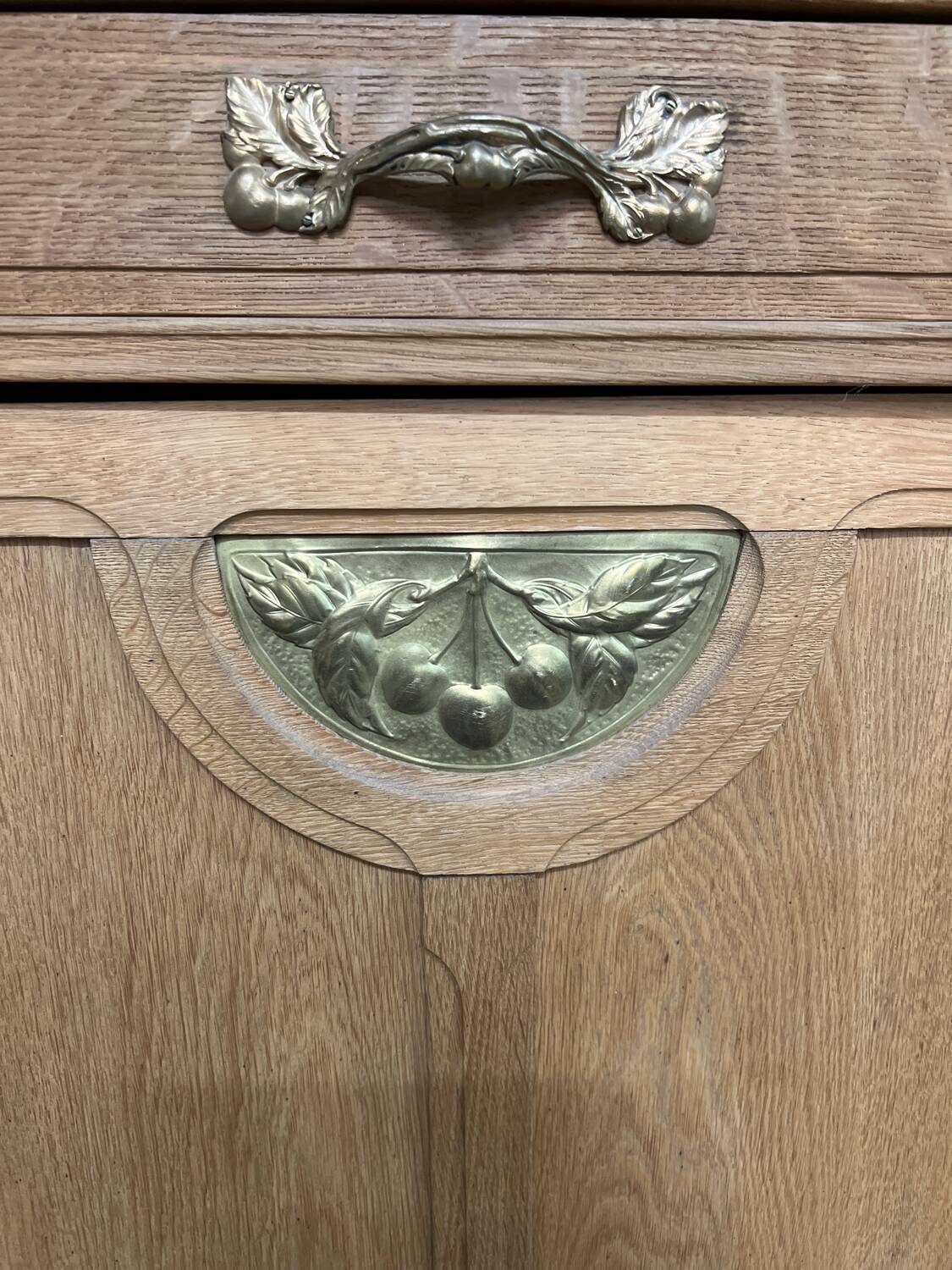 Art Nouveau dresser from the early 20th century
