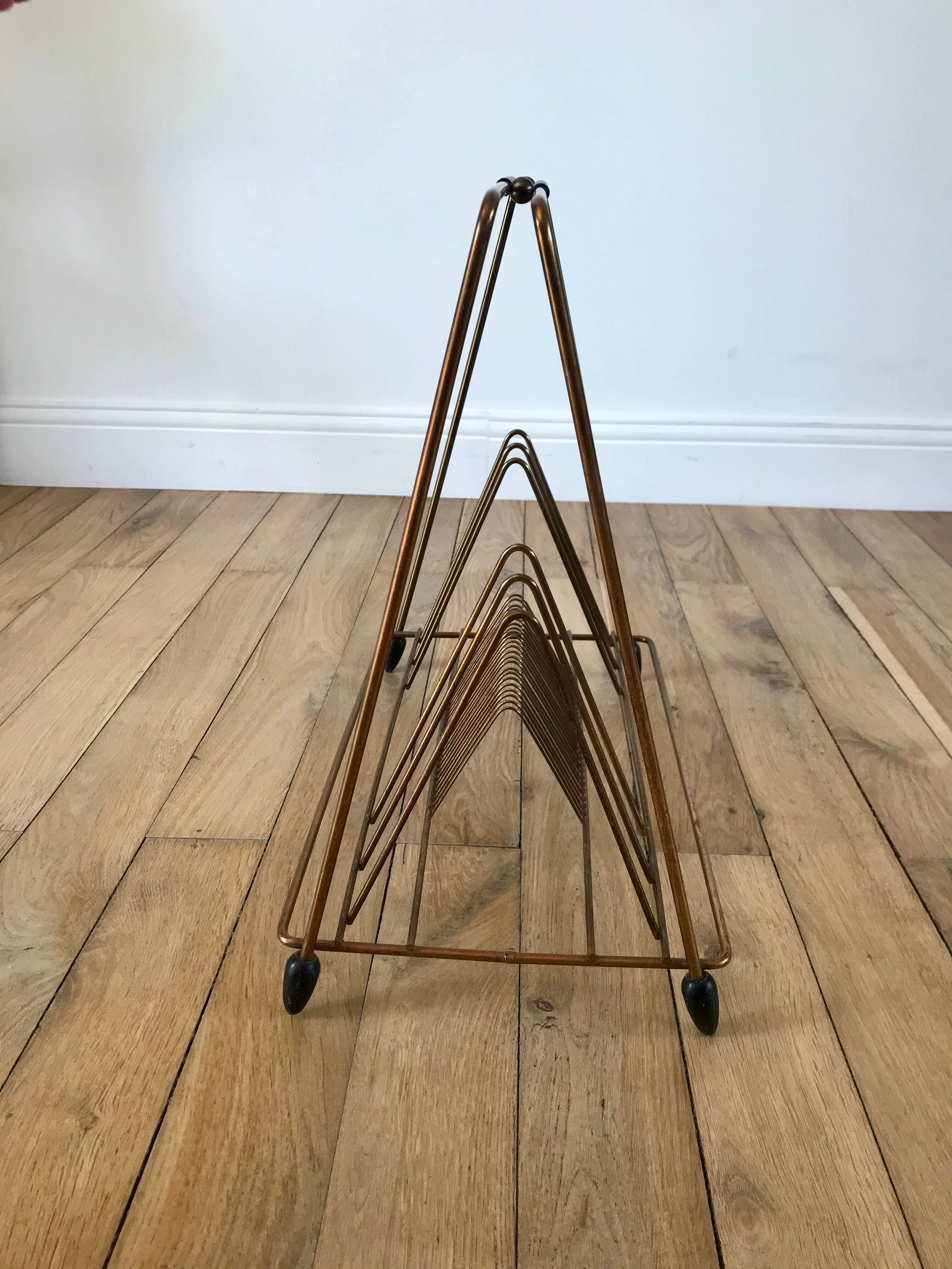 Magazine holder in gilded metal / copper 60s