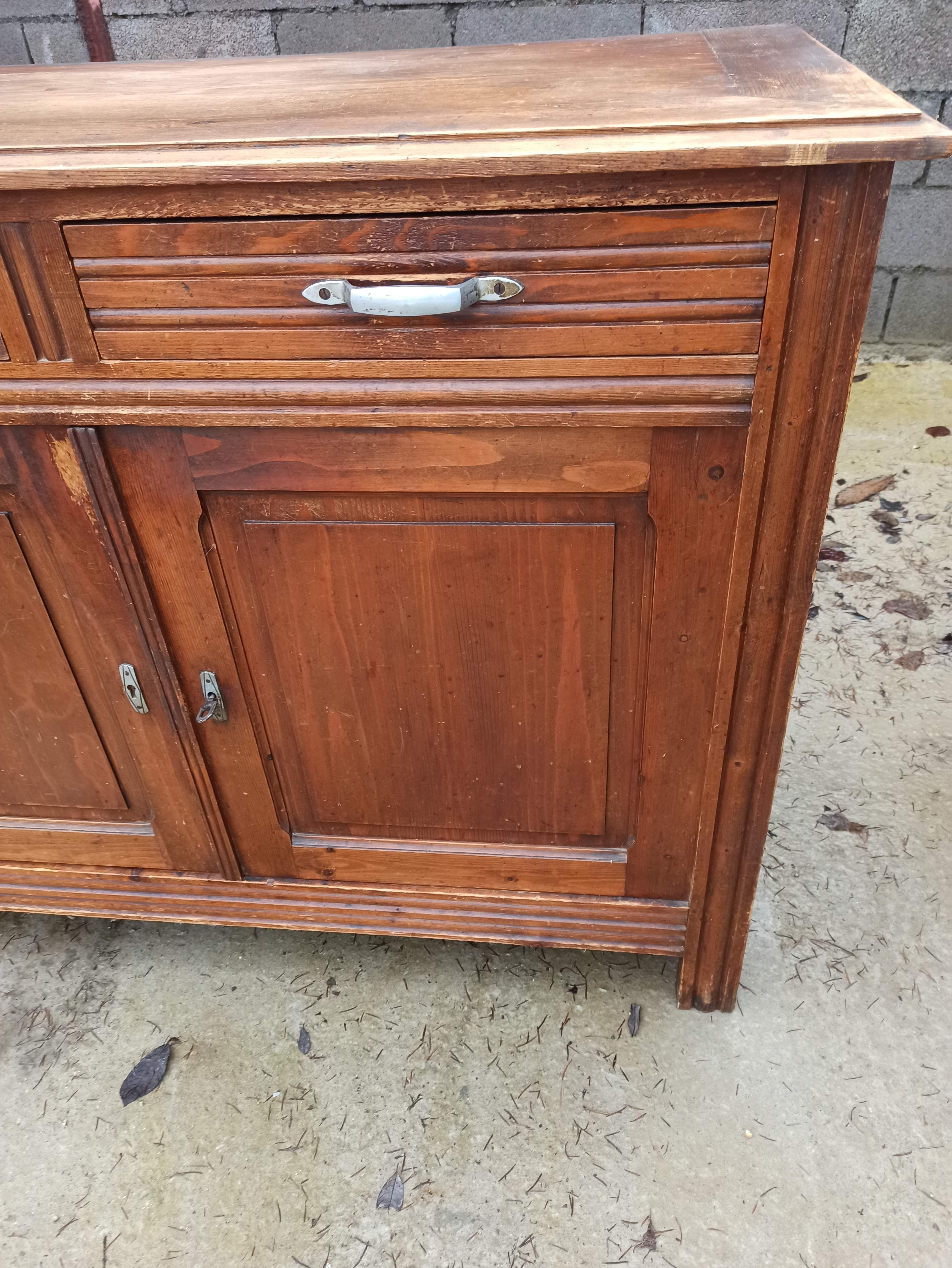 Low Parisian wooden sideboard 2 doors 2 drawers