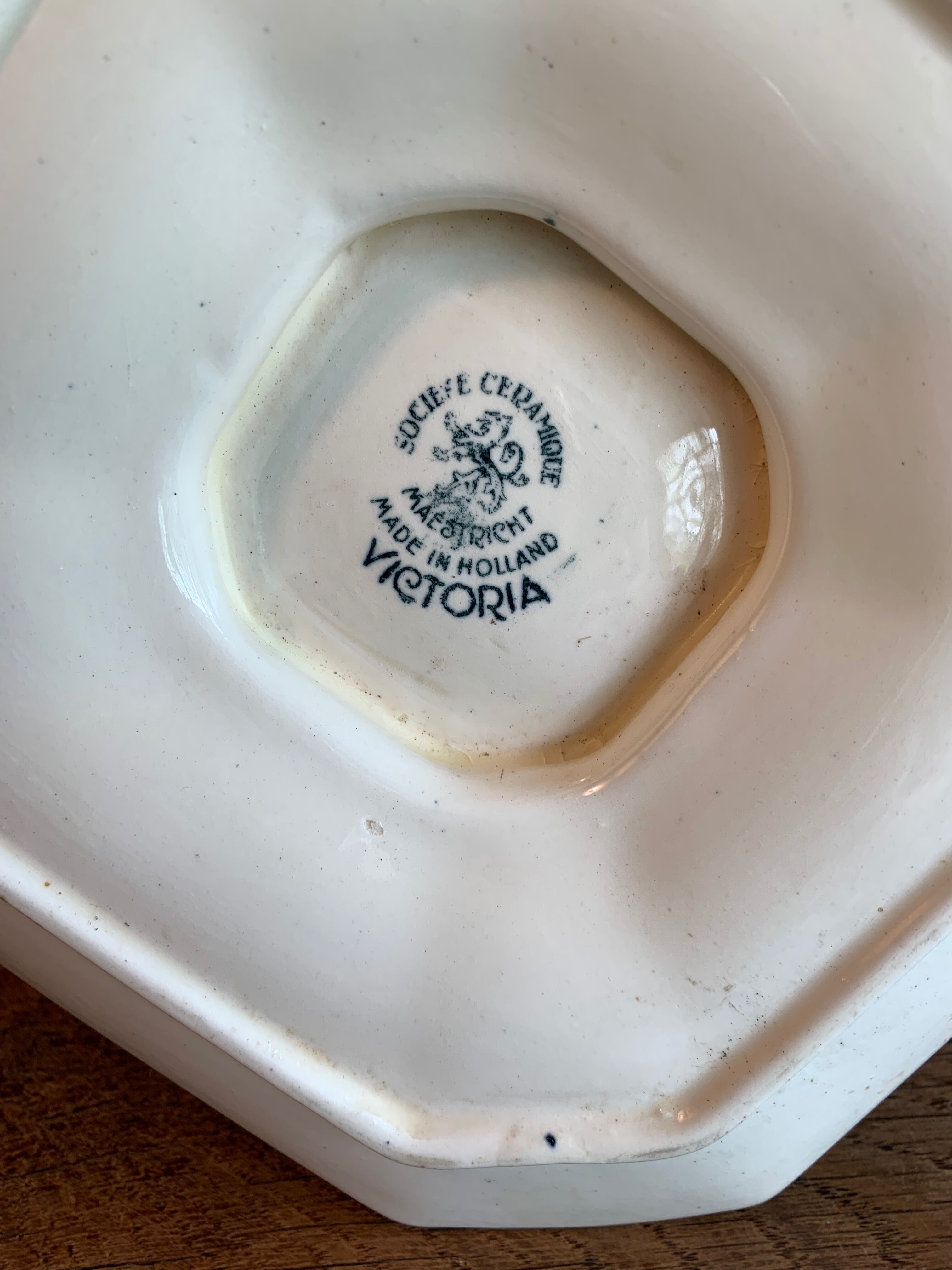 Set of 3 serving dishes in Maastricht ceramic