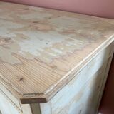 Parisian buffet with white beige patina