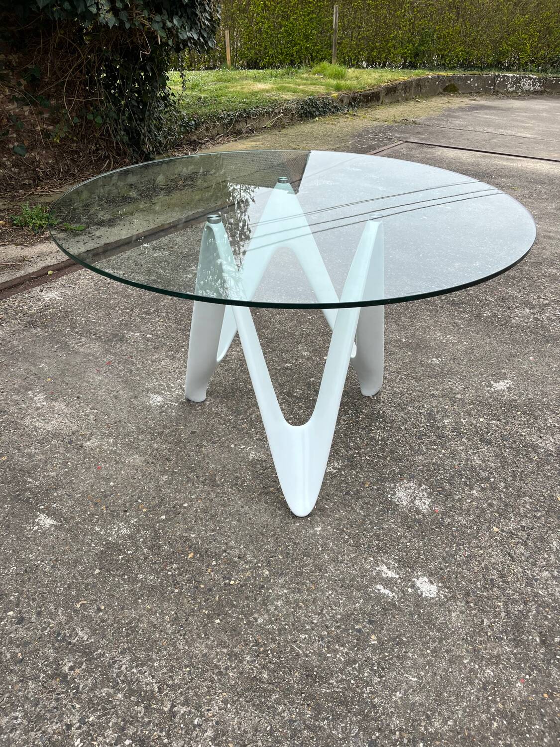Angel Cerda Table