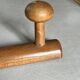 Porte-manteau murale bois verni 4 patères, objet ancien