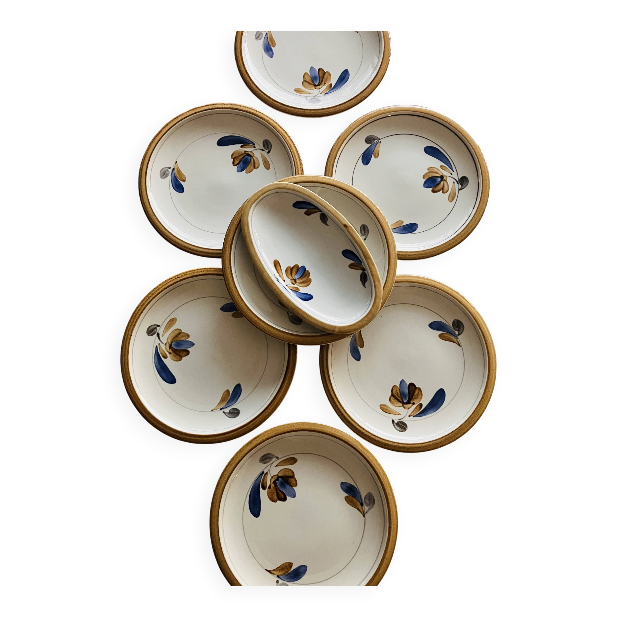 Service of flat plates Boch Keramis La Louvière Belgium for 19 settings.