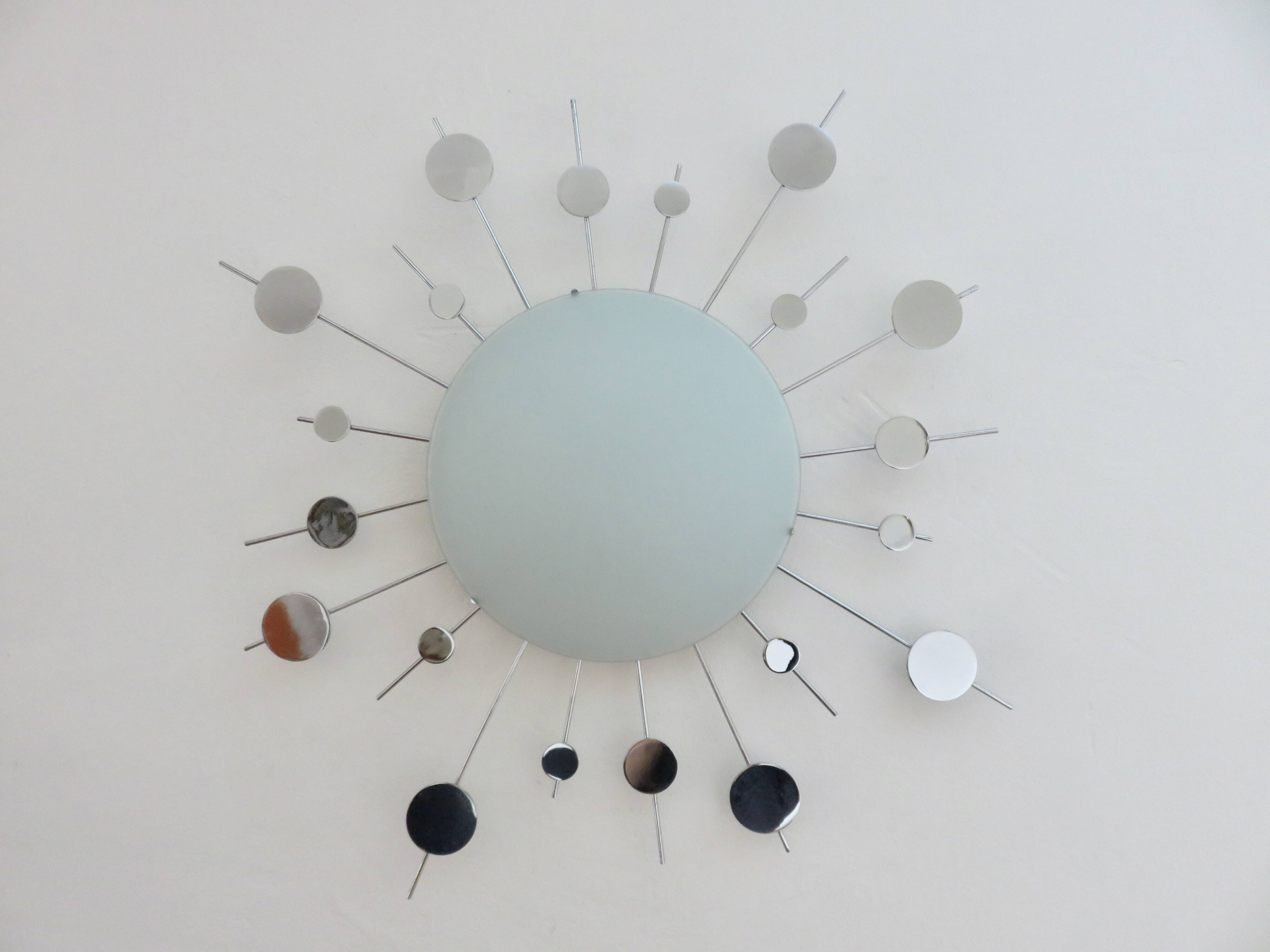 "Sun" wall lamp in chrome metal and frosted glass 80s 90s