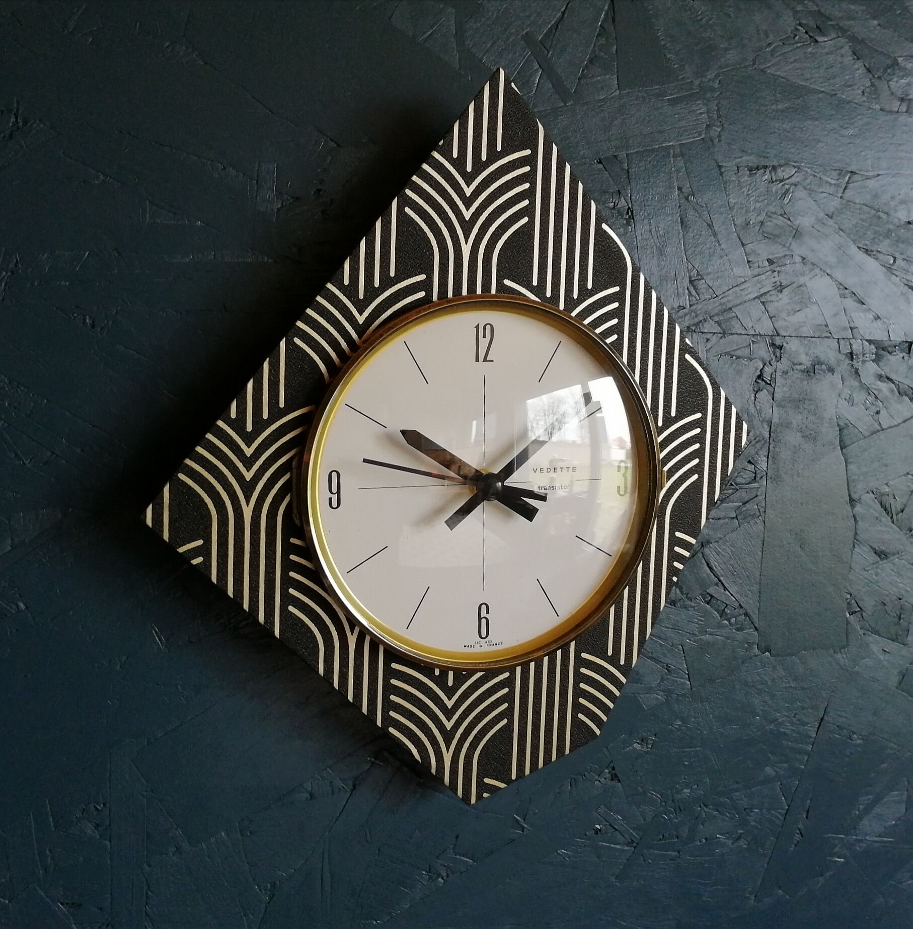 Vintage clock, "Vedette" wall clock