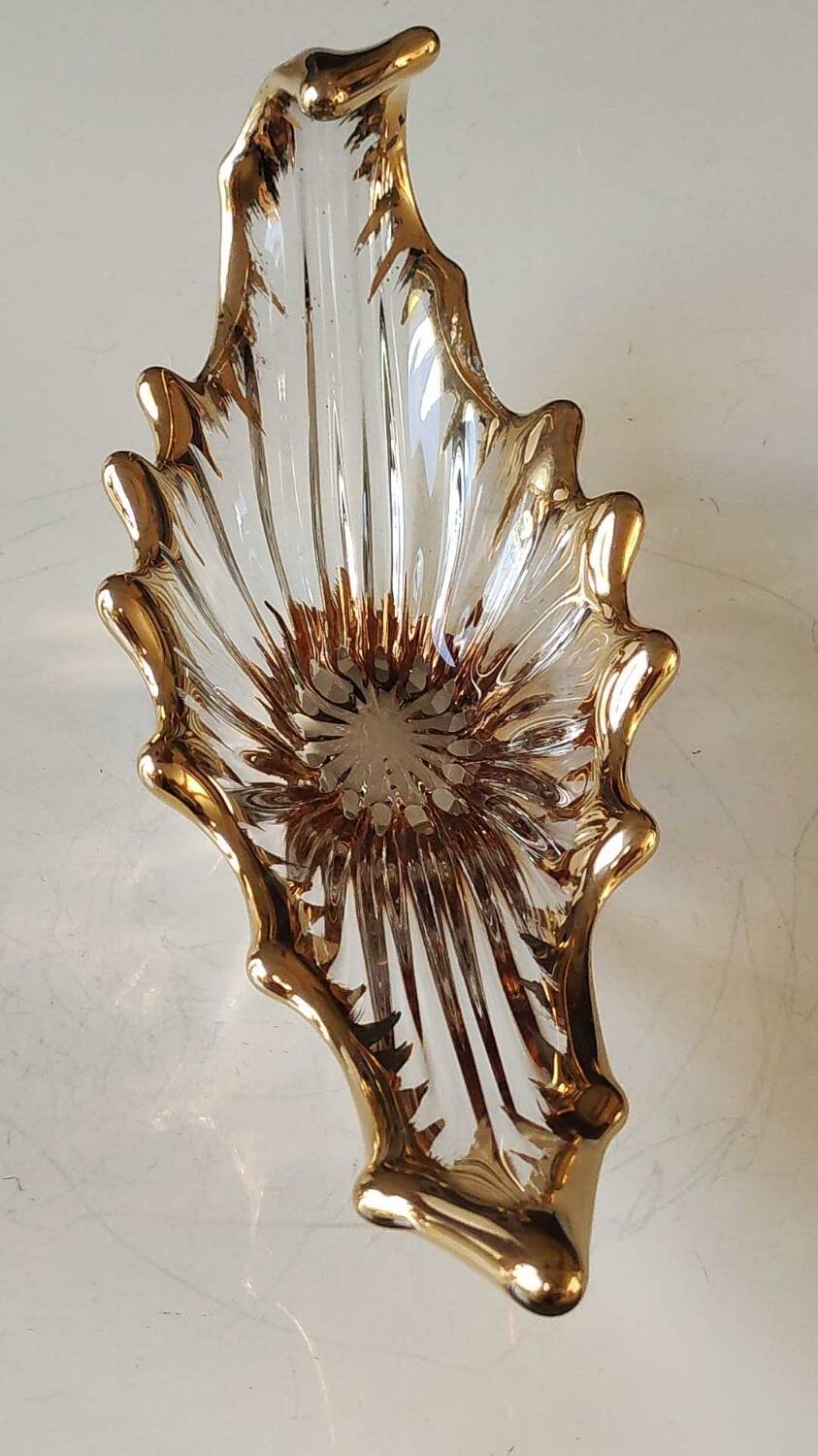 Empty Pocket/Decorative Bowl/Royal Bayel Crystal. 18k gold highlights.