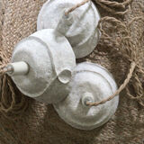 Papier-mâché ribbon walkman