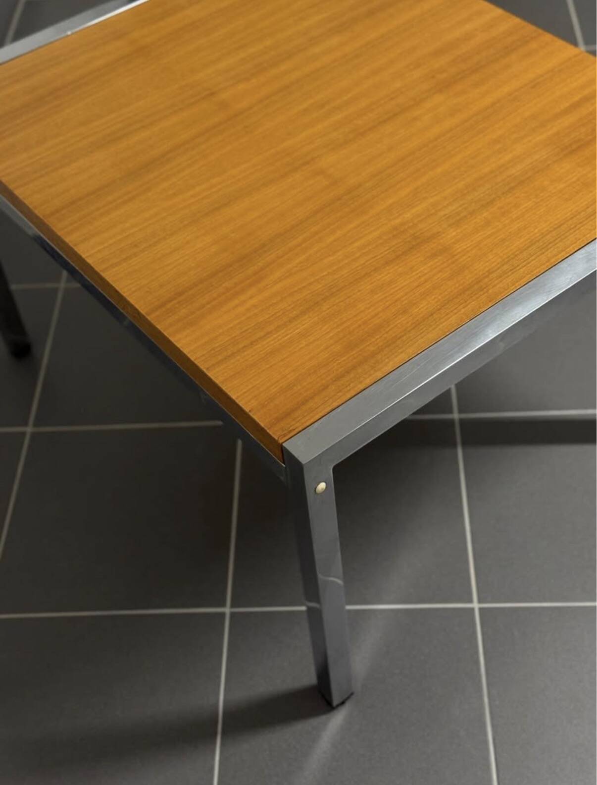 Vintage coffee table in the style of Florence Knoll - 1970s/1980s
