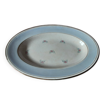 Plat  S A en porcelaine opaque