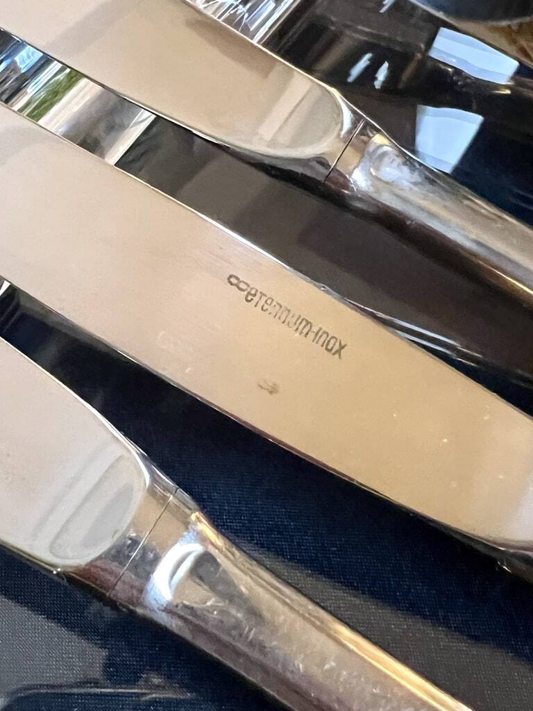 Vintage Knives - Stainless Steel - Old Cutlery - Tableware Service