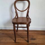 Genuine Thonet heart model n°28 chair, manufactured by Thonet, circa 1900