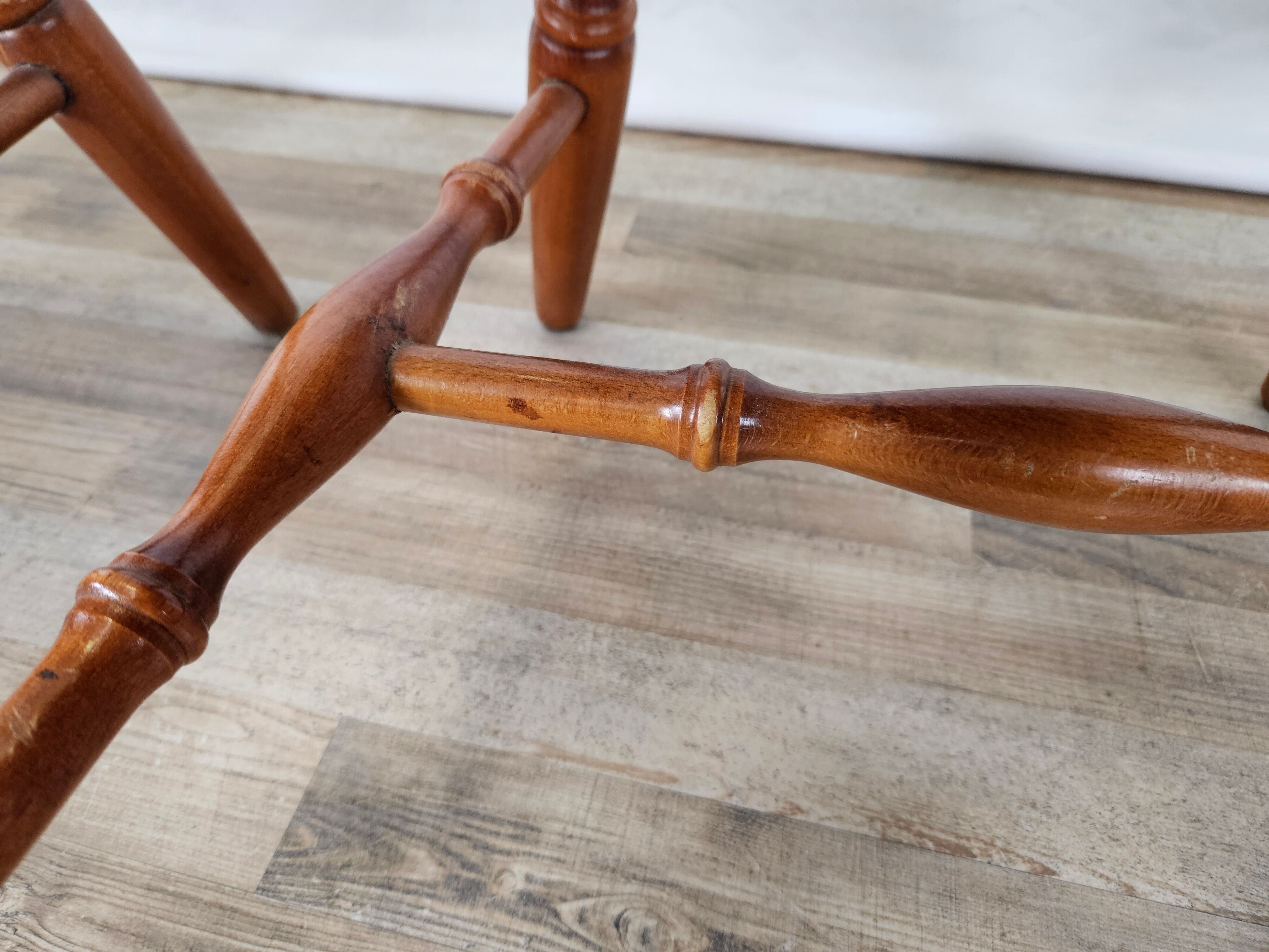 Set of 4 country style chairs, 80s