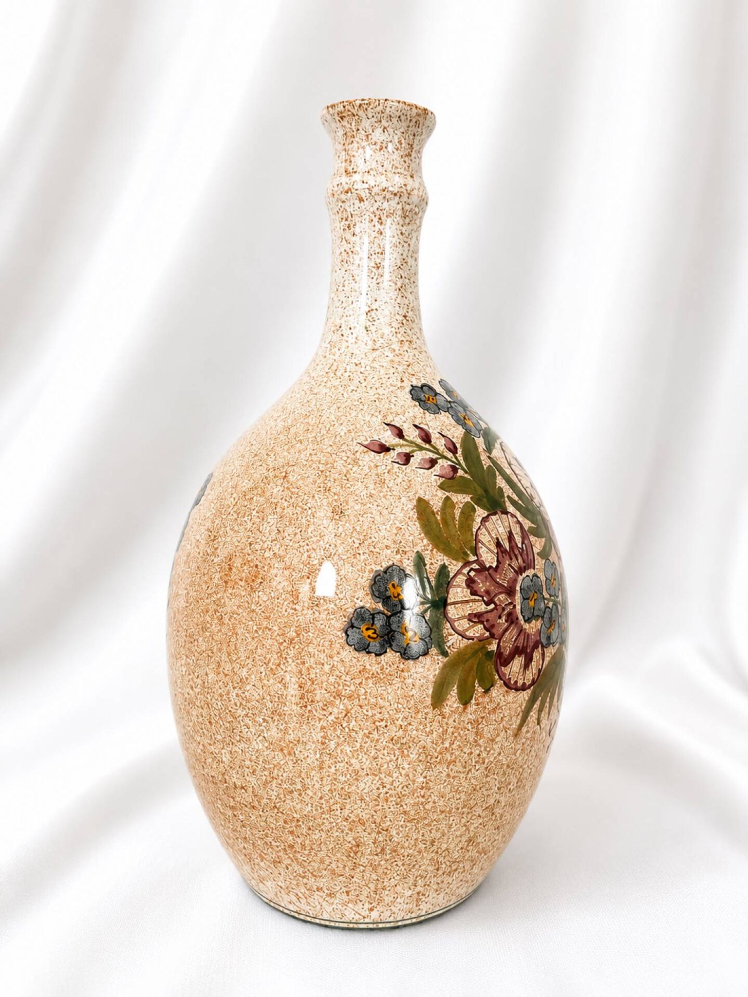 Magnificent vintage vase signed Simon-D – Glazed ceramic with floral decoration.