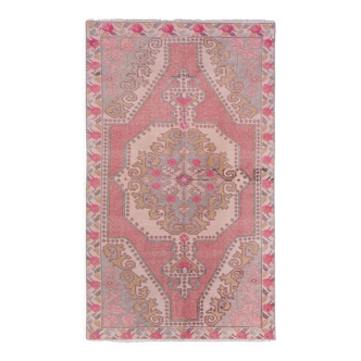 Vintage Turkish rug from Oushak, hand-woven 126x214 cm