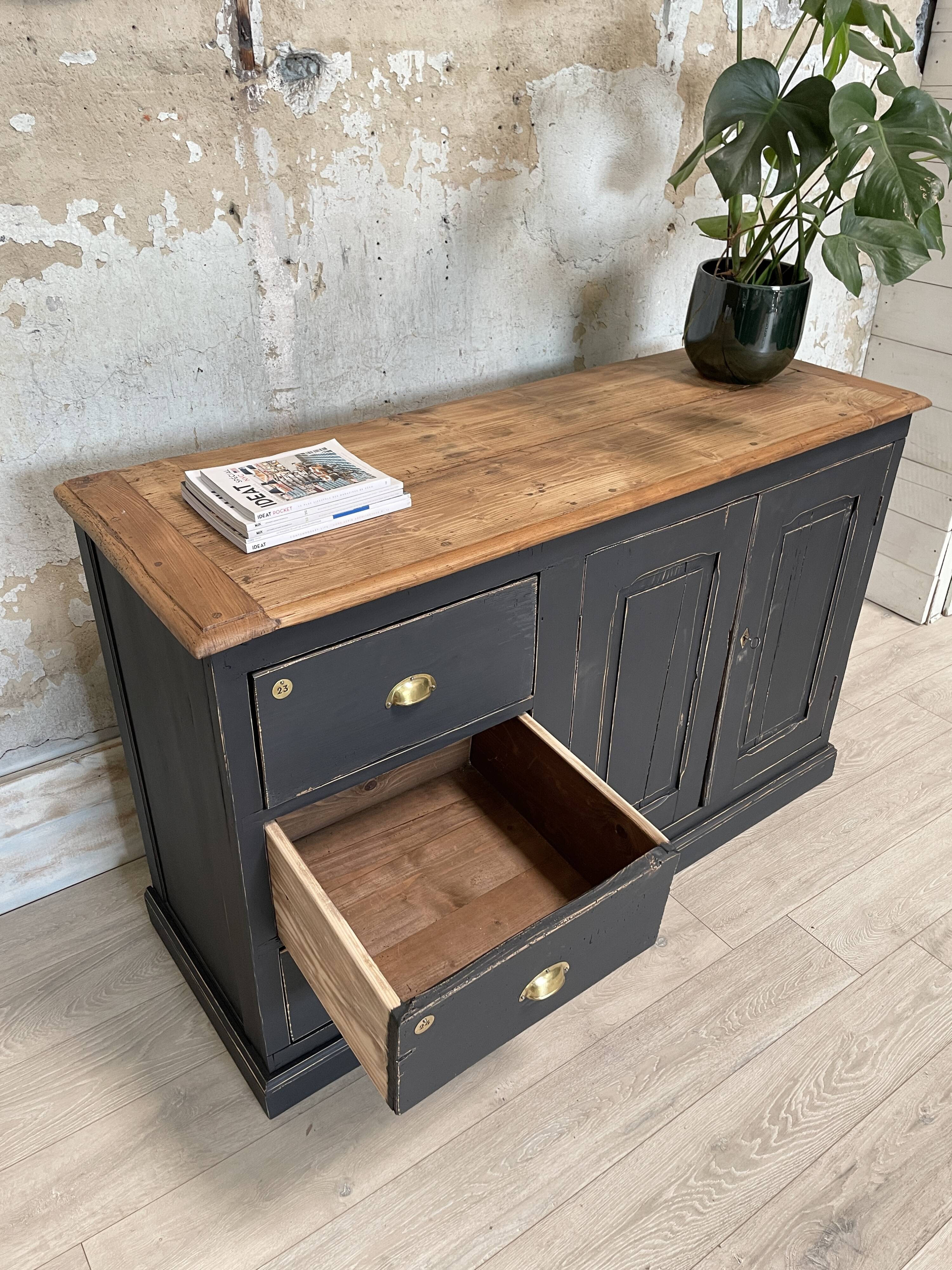 Craft furniture in patinated fir, circa 1950.