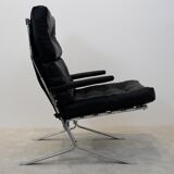 Fauteuil belge mid-century chrome et cuir