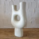 Vase forme organique en tadelakt blanc