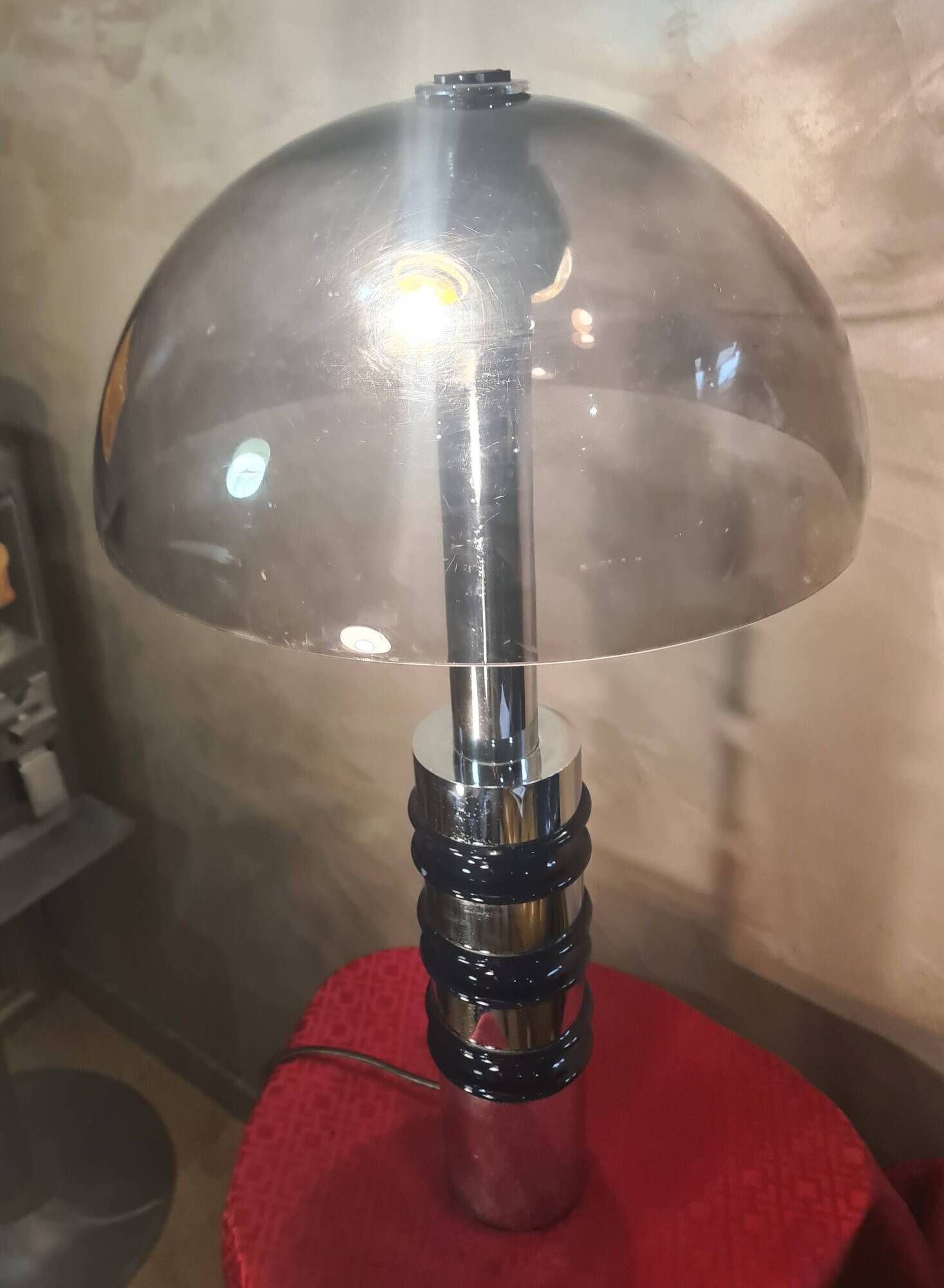 Modernist lamp Lumica Willy Rizzo design from the 20th century Italian 70s Vintage