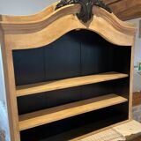 Wall-mounted dresser