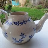 Cast iron coffee pot