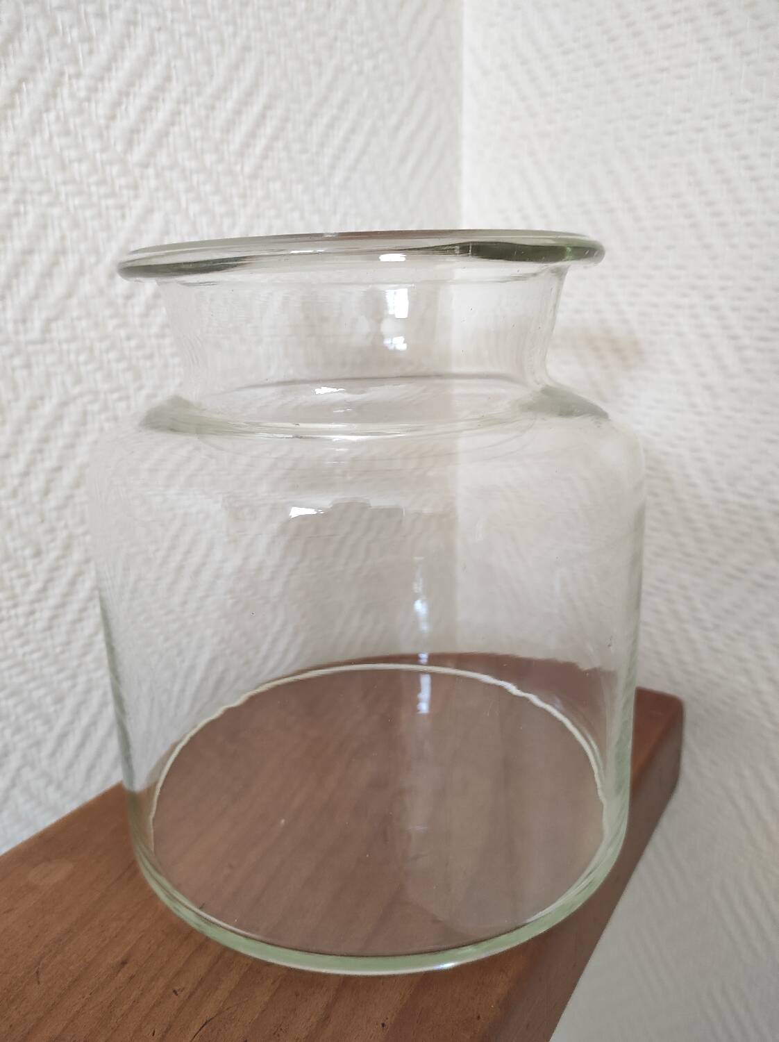 Thick glass vase