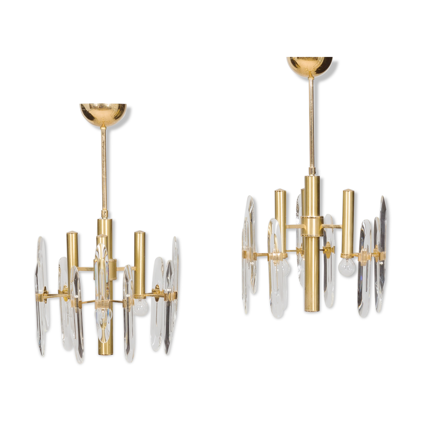 Pair of chandeliers from Sciolari in Milan