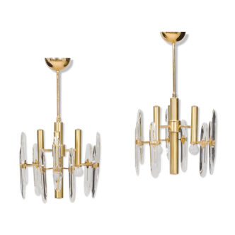 Pair of chandeliers from Sciolari in Milan
