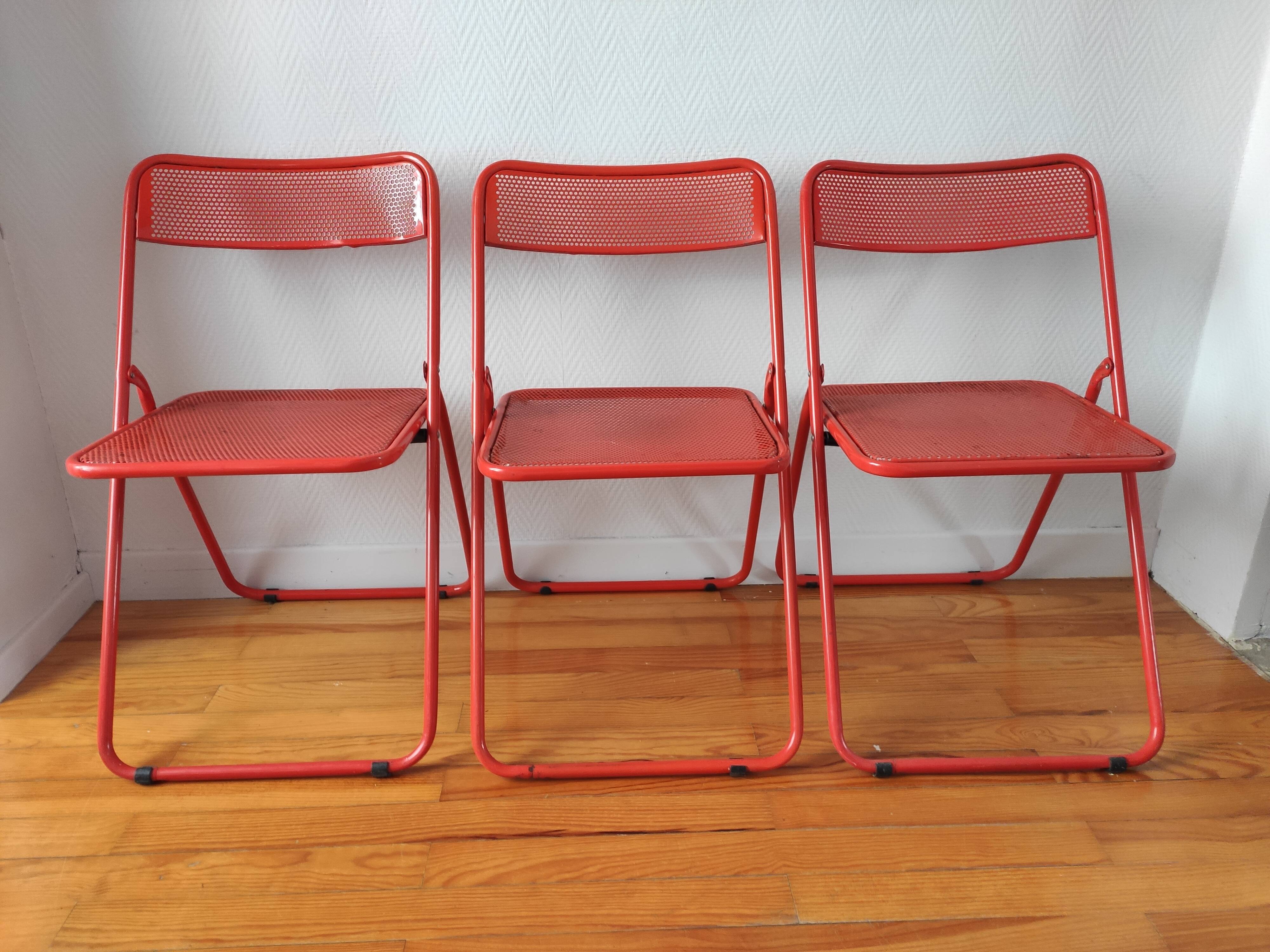Metal folding chairs 1970