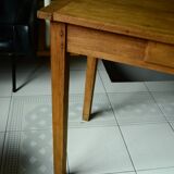 Wood kitchen table 50/60
