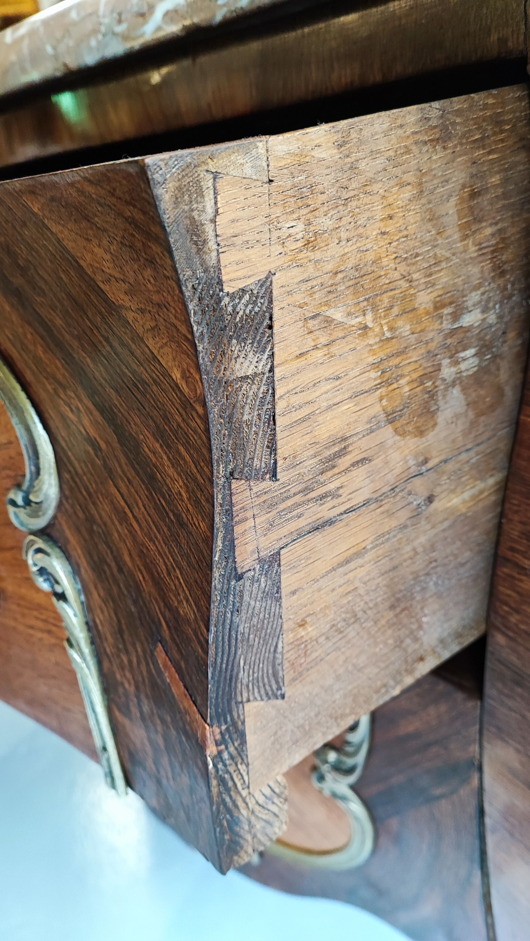 Louis XV dresser curved brown marble and bronze 1900