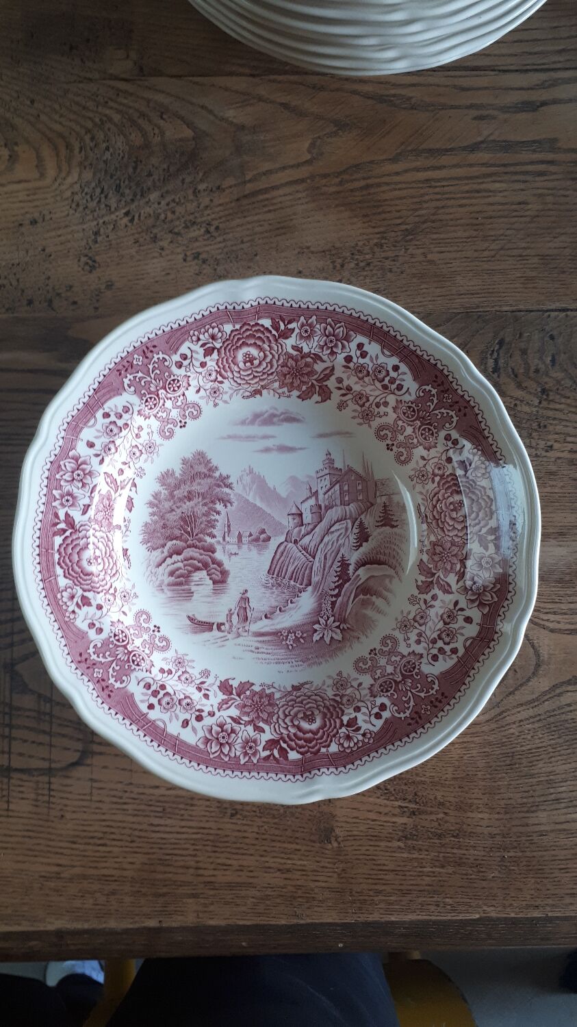 Burgenland pink soup plate series