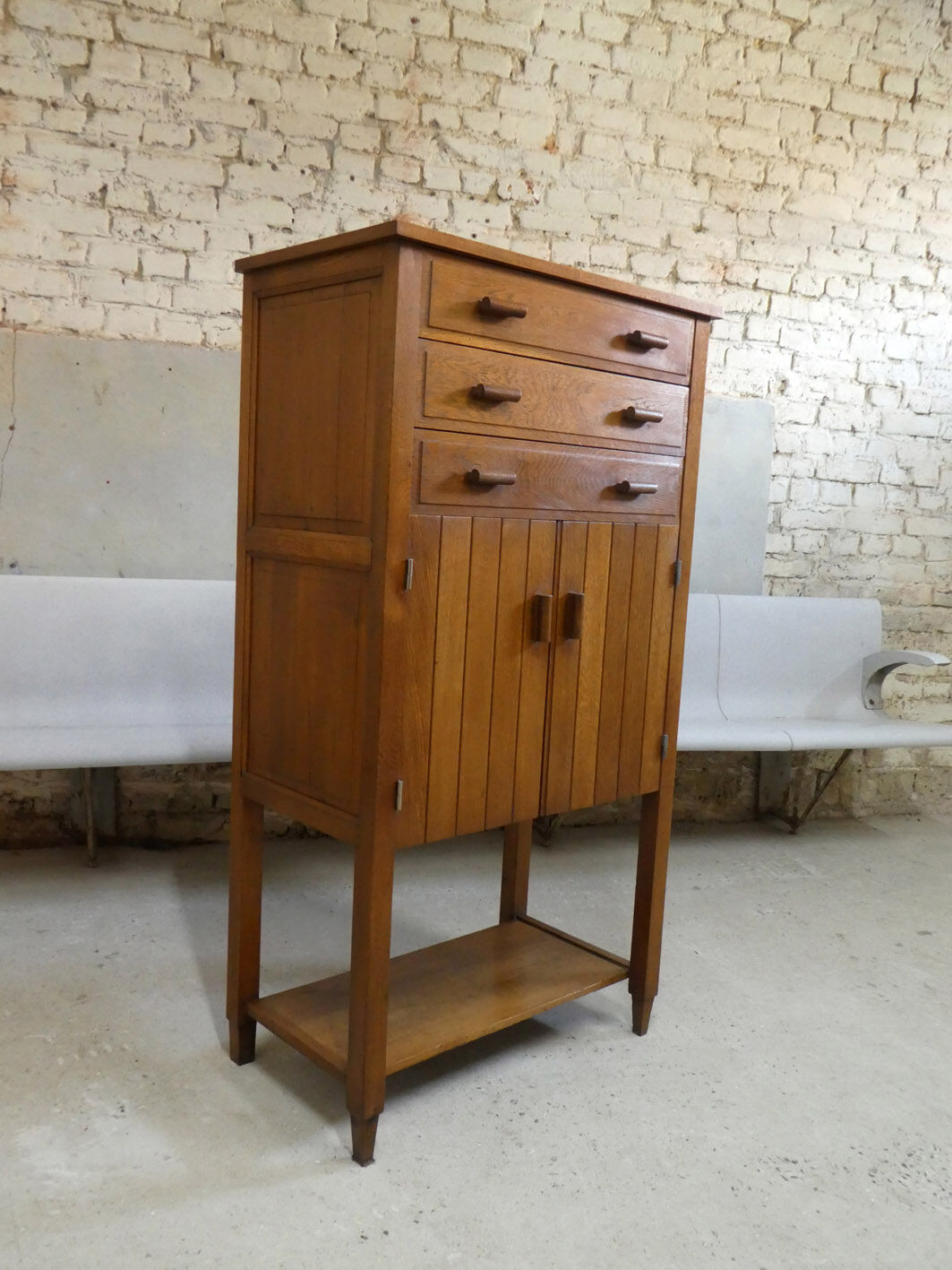 Cabinet en chêne, 1950